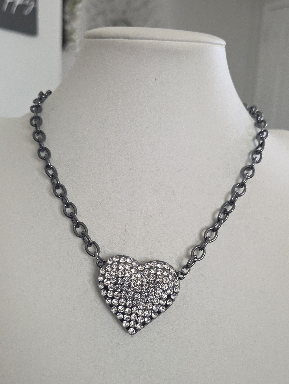 Paparazzi Heartbreakingly Blingy Black Necklace NWT